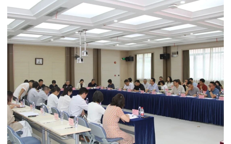 上海市城市规划行业协会第六届理事会第八次会议顺利召开